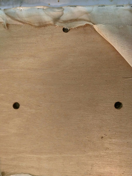 20160919_diningchair_air_hole